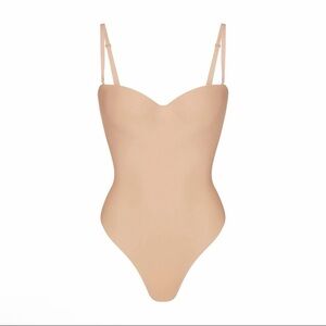 ❌SOLD Skims Underwire Thong Bodysuit Medium Clay NWOT